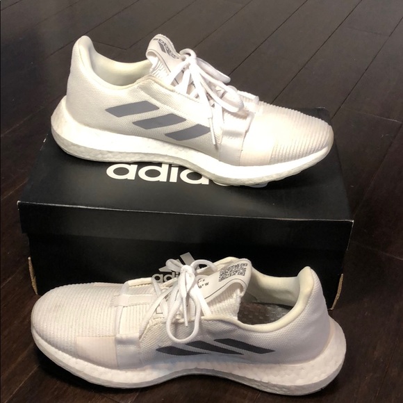 Adidas White Senseboost Go - Picture 6 of 8